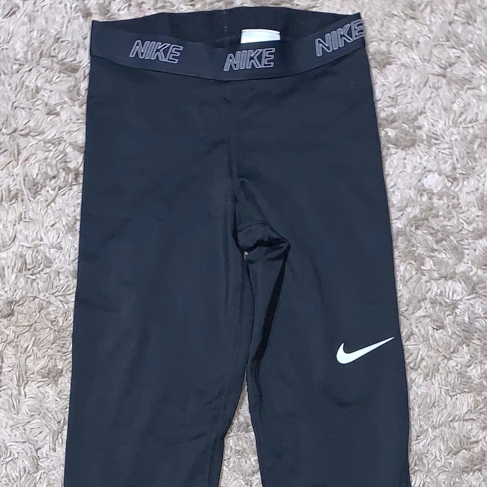 NIKE Dri-Fit logo leggings